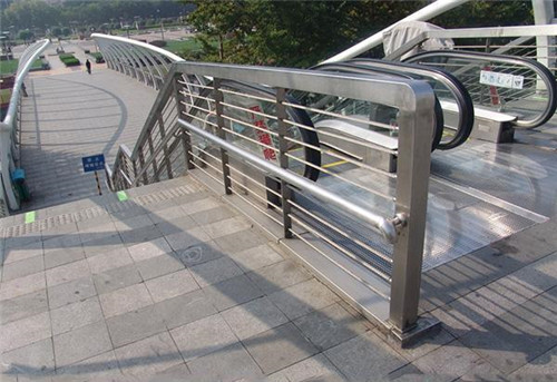 成都不銹鋼加工 成都不銹鋼加工